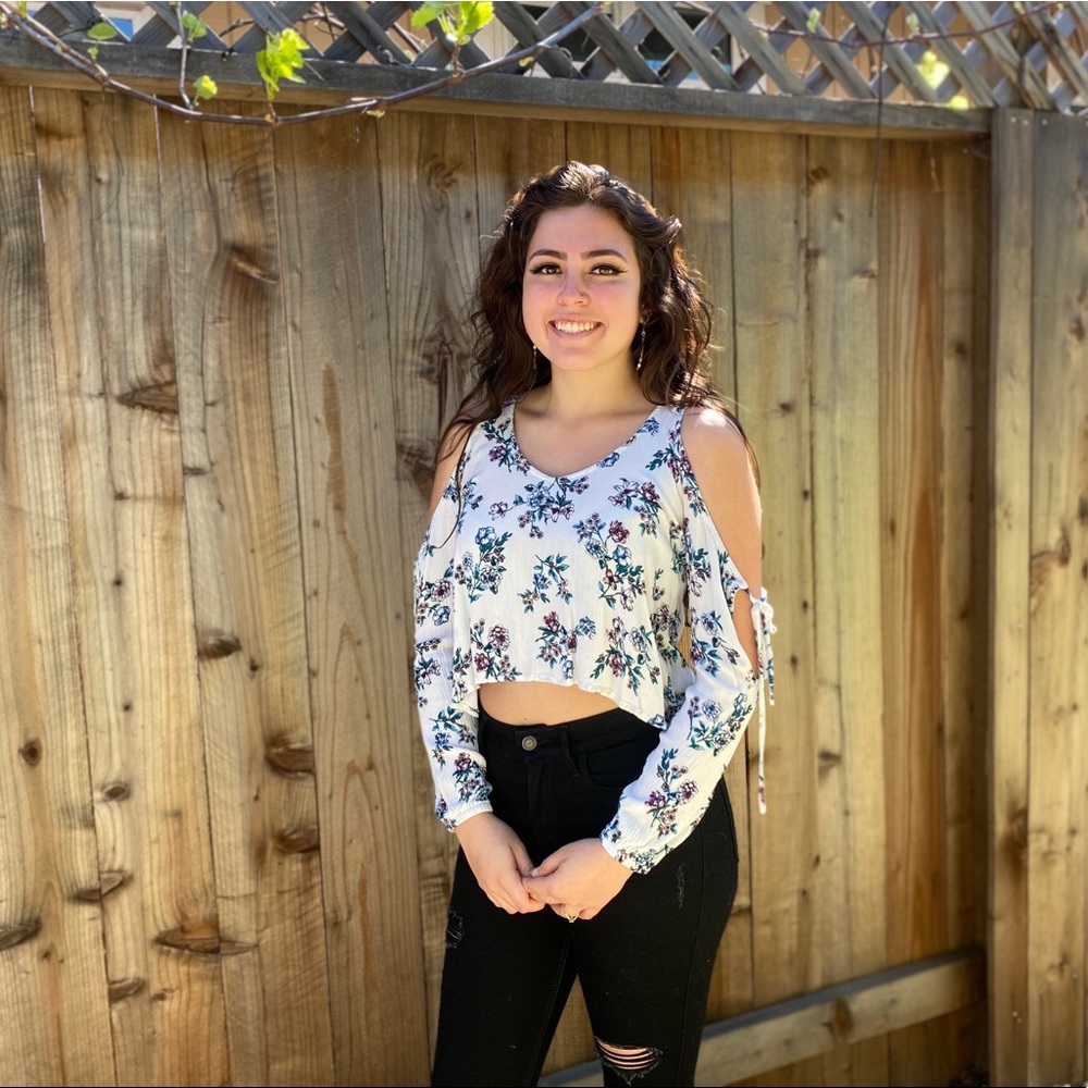 Tillys Floral Long Sleeve Top